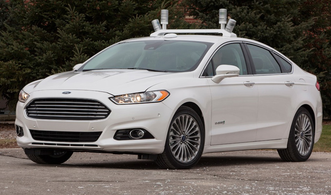 Ford investe un miliardo di dollari per sviluppare la guida autonoma
