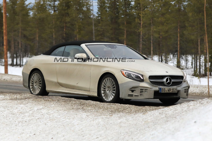 Mercedes Classe S Cabrio restyling foto spia 14 febbraio 2017