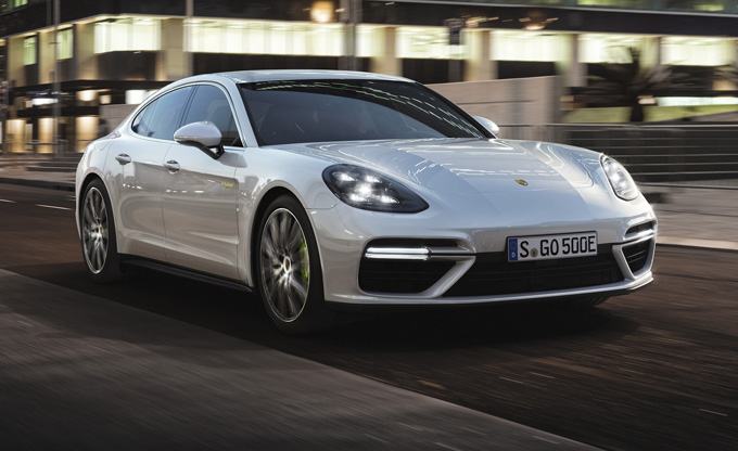 Porsche Panamera Turbo S E-Hybrid: la più potente della gamma [FOTO]