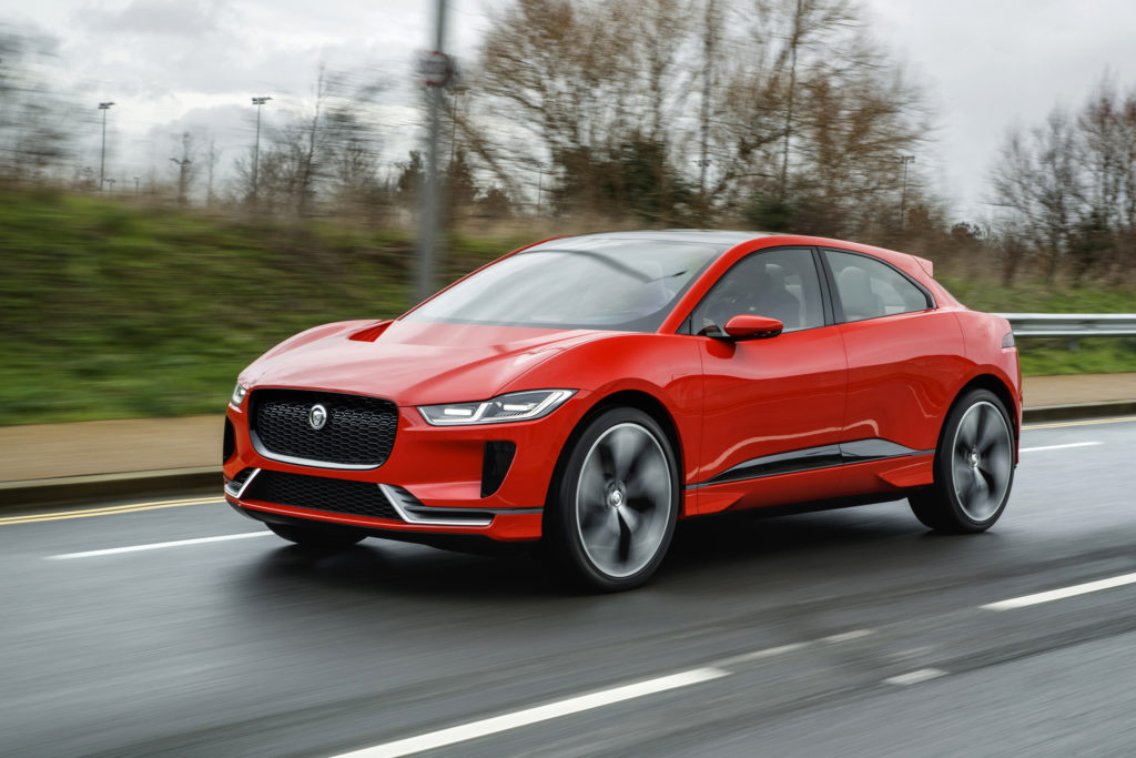 Jaguar I-PACE: scende in strada per la prima volta