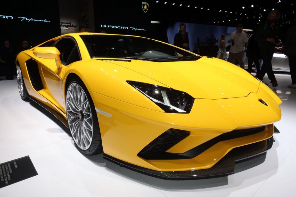 Lamborghini Aventador S: prima europea a Ginevra per la supercar da 740 CV [VIDEO LIVE]