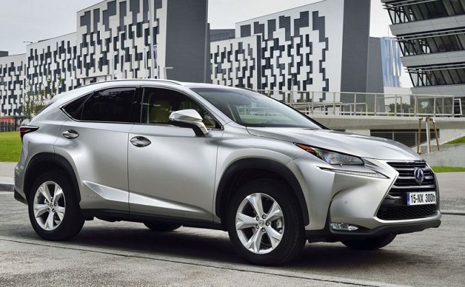 Lexus NX Hybrid Icon: comfort al top per il SUV giapponese