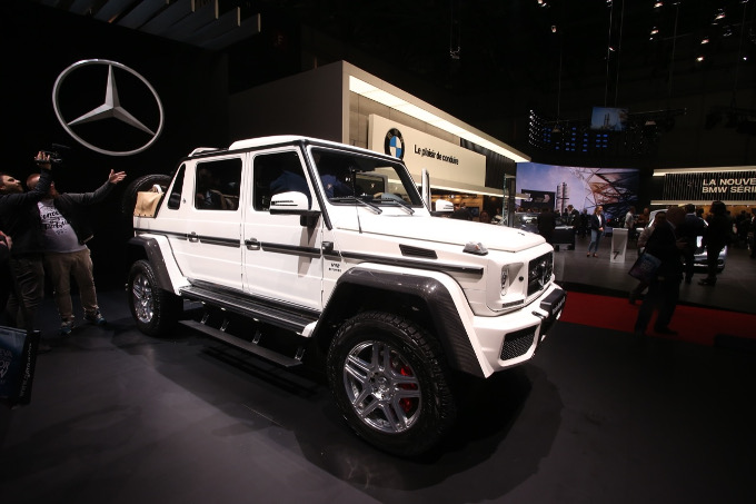 Mercedes Maybach G650 Landaulet: eleganza imponente al Salone di Ginevra [FOTO LIVE]