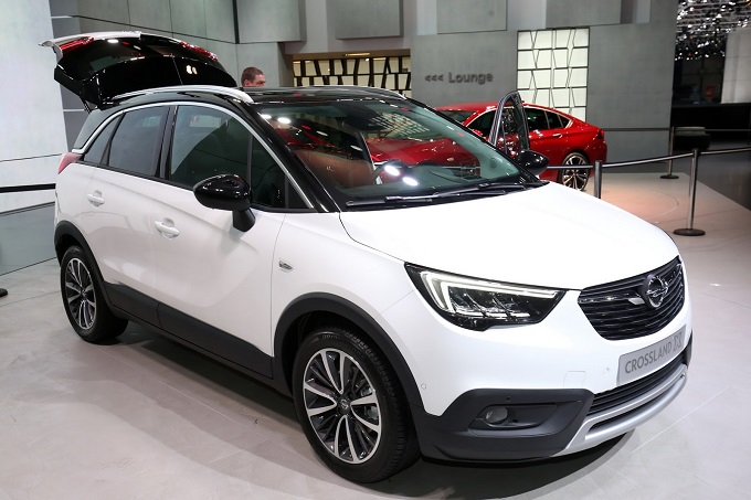Opel Crossland X: i prezzi per l’Italia partono da 16.900 euro