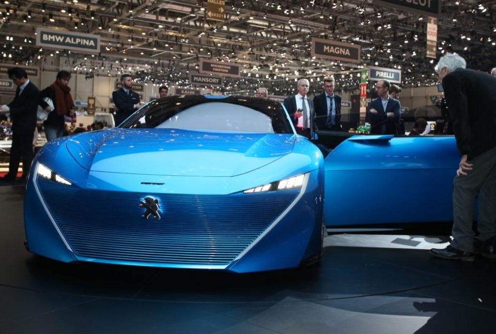 Peugeot Instinct Concept, D’Alberton: “L’auto che consente di recuperare libertà” [GINEVRA 2017]