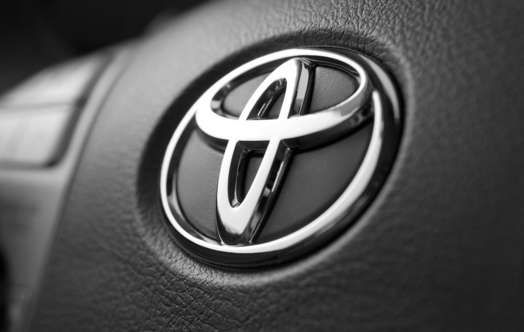 Toyota richiama 2,9 milioni di vetture per gli airbag difettosi Takata