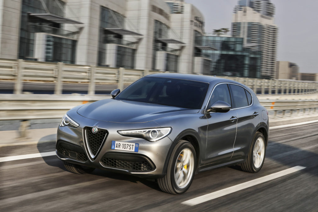 Alfa Romeo Stelvio: entrano a listino due nuove motorizzazioni