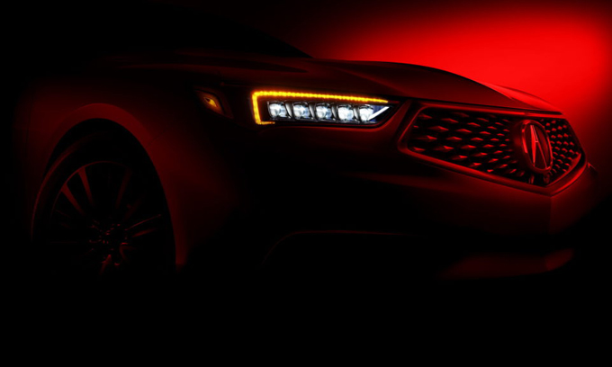 Acura TLX: la versione a passo lungo per il mercato cinese [TEASER]