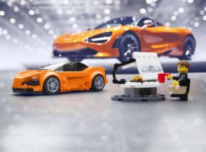 McLaren 720S fa il suo ingresso nella Lego Speed Champions [FOTO]