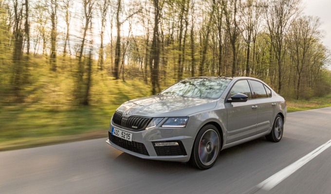 Nuove Škoda Octavia RS e Scout: la versatilità in formato avventuroso e sportivo [FOTO]