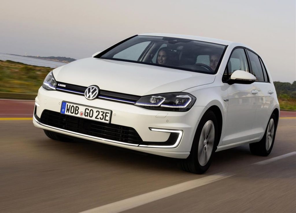 Volkswagen presenta le nuove e-Golf, Golf GTE, Golf GTI Performance e Golf R [FOTO]
