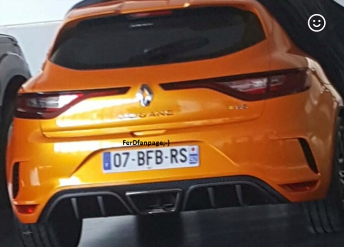 Renault Megane RS: prima immagine del nuovo modello [FOTO LEAKED]