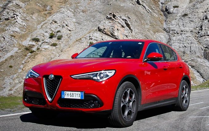 Alfa Romeo Stelvio Cup: il SUV sale ad alta quota per poi giungere a Portofino
