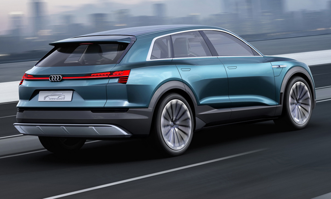 Audi: sviluppo di una berlina elettrica premium