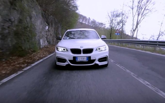 BMW M240i: sportività in salsa bavarese [VIDEO]