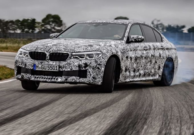 BMW M5 MY 2018 messa alla prova da Timo Glock [VIDEO]