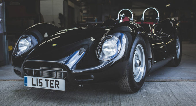 Lister: nuova vita alla Knobbly del 1958 [VIDEO]