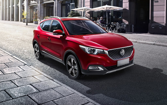 MG XS: il nuovo crossover compatto debutta al Motor Show di Londra