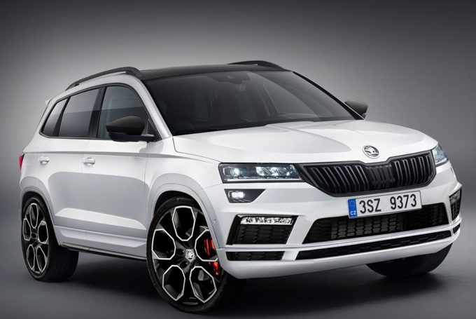 Skoda Karoq in duplice abito sportivo immaginando le versioni RS e Monte Carlo [RENDERING]