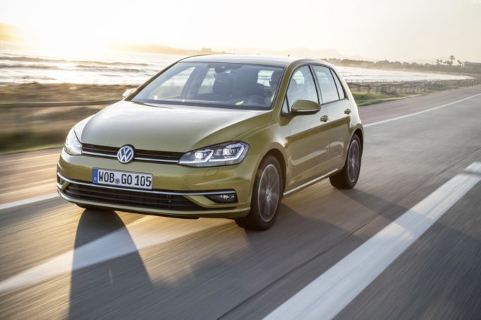 Volkswagen Golf: il nuovo modello disponibile anche a metano