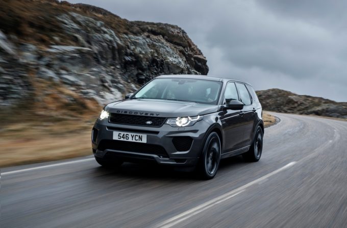 Sulle Land Rover Discovery Sport e Range Rover Evoque debuttano i nuovi motori Ingenium