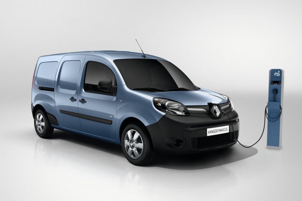 Nuovo Renault Kangoo ZE, crescono autonomia e velocità di ricarica