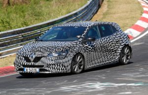 Renault Megane RS MY 2018: continuano i collaudi al Nürburgring [FOTO SPIA]