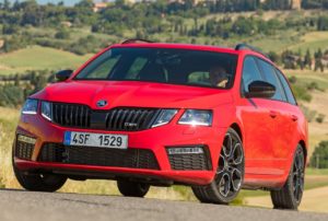 Nuova Skoda Octavia RS 245: sul mercato italiano da 34.950 euro [FOTO]