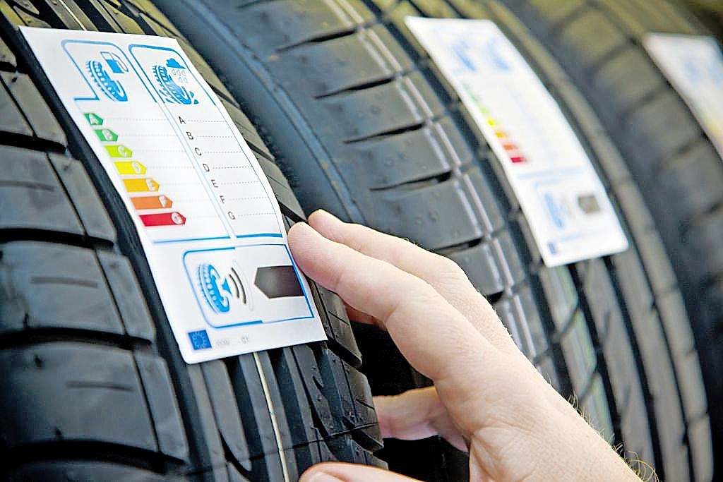 Pneumatici e cerchi: come scegliere quelli giusti per la propria auto