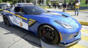 Corvette Stingray: la Polizia del Guatemala trasforma l’auto di un narco [VIDEO]