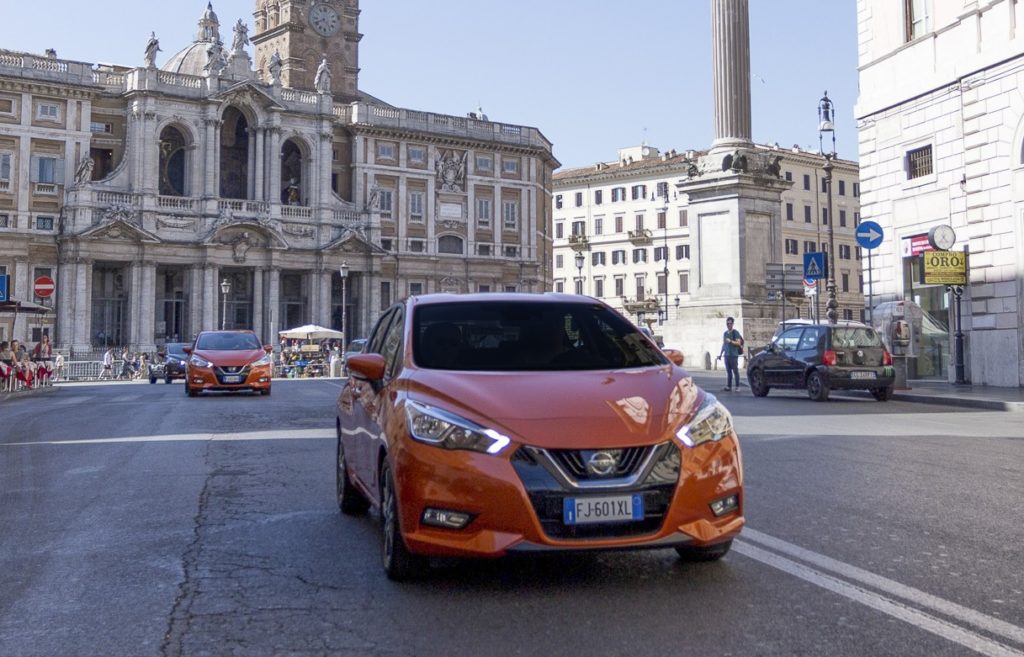 Nissan Micra MY 2017 complice ideale per muoversi in città