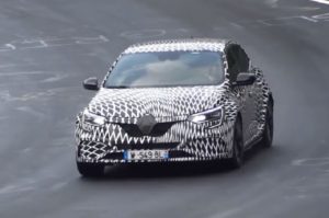 Nuova Renault Megane RS: al Nürburgring si continua a girare [VIDEO SPIA]