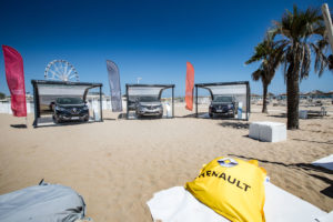 Renault Vertical Summer Tour 2017, la rinnovata gamma crossover gira le spiagge italiane