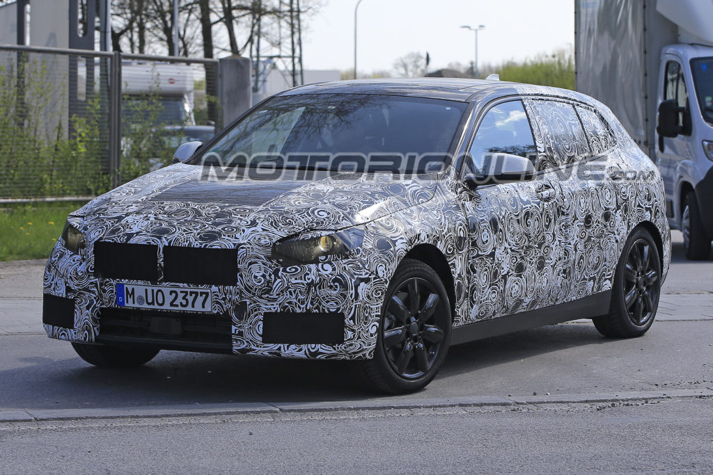 BMW Serie 1 MY 2019: inedite immagini del nuovo modello [FOTO E VIDEO SPIA]