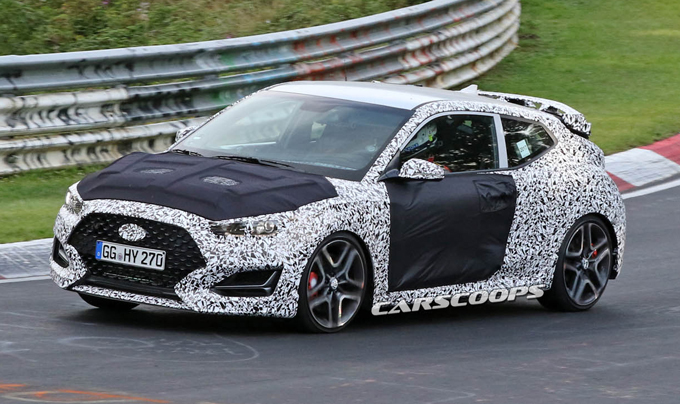 Hyundai Veloster N: prosegue lo sviluppo al Nürburgring [FOTO SPIA]