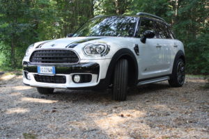 Nuova MINI Countryman, kart-feeling su sterrato [VIDEO PROVA SU STRADA]