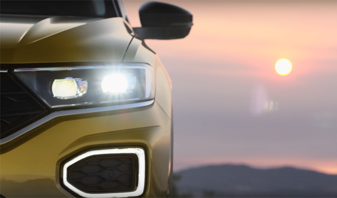 Volkswagen T-Roc: nuova anteprima in vista della presentazione [VIDEO]