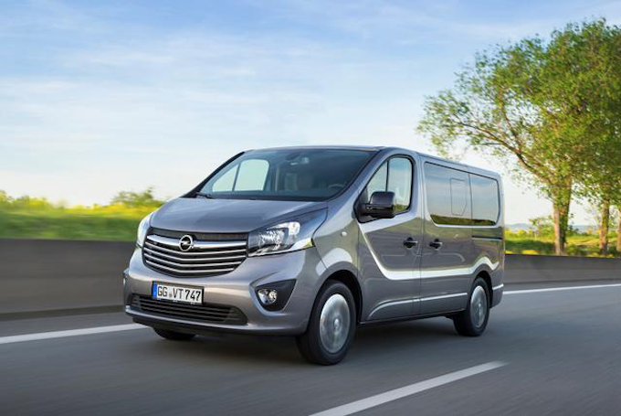 Opel Vivaro Tourer e Combi+: praticità e versatilità