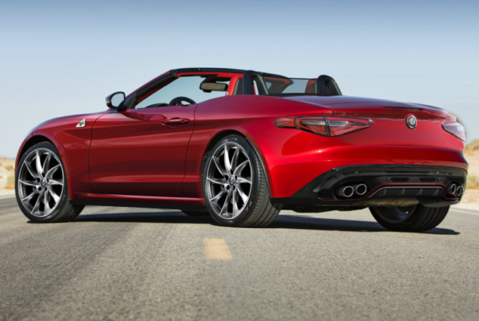 Alfa Romeo Spider, idea stilistica per una nuova sportiva “open air” [RENDERING]