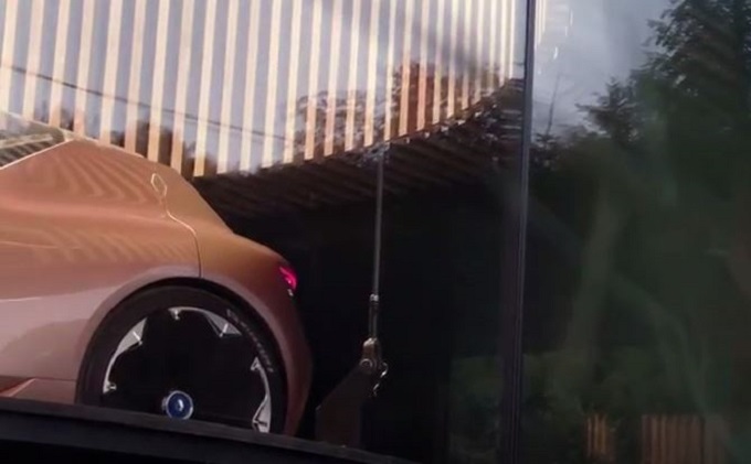 Renault Symbioz Concept: a Francoforte novità verso la mobilità futura [VIDEO TEASER]