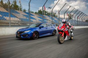 Honda celebra 25 anni di Type R e Fireblade [FOTO]