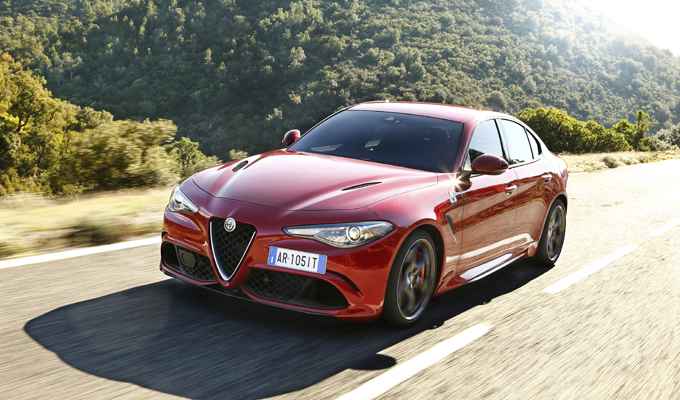 Alfa Romeo Giulia: doppio successo agli “Sport Auto AWARD 2017”
