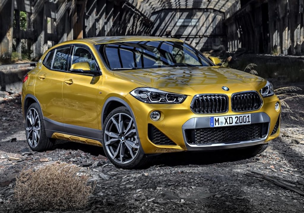 BMW X2, dinamismo in azione nel launch film ufficiale [VIDEO]