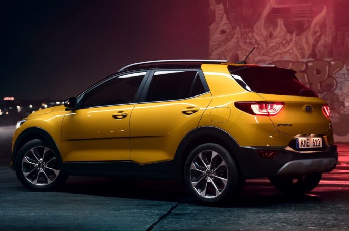 Kia Stonic, il nuovo crossover scopre le carte insieme ad Alessandro Del Piero