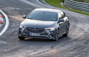 Opel Insignia GSi, una velocista al Nurburgring [FOTO e VIDEO]