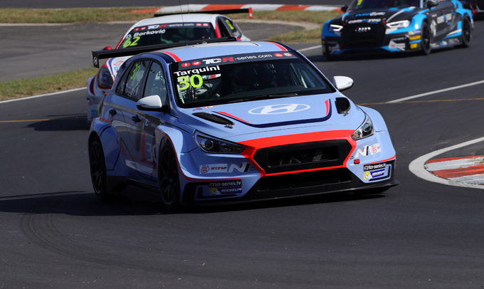 TCR, Hyundai: debutto vincente per la i30 N, primo posto in gara-1 con Tarquini