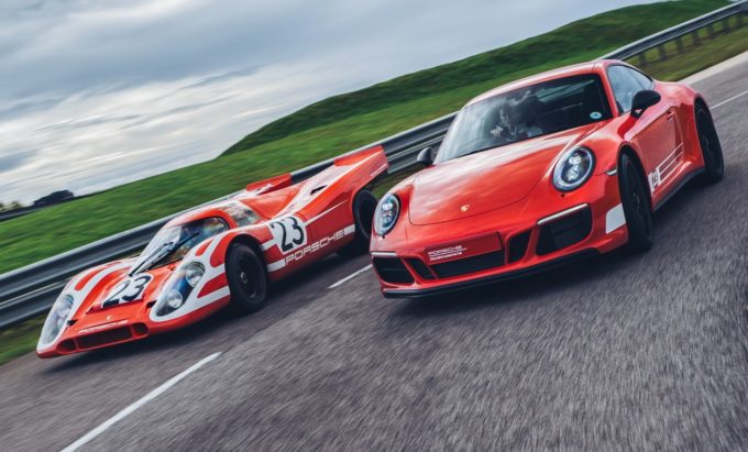 Porsche 911 Carrera 4 GTS British Legends Edition