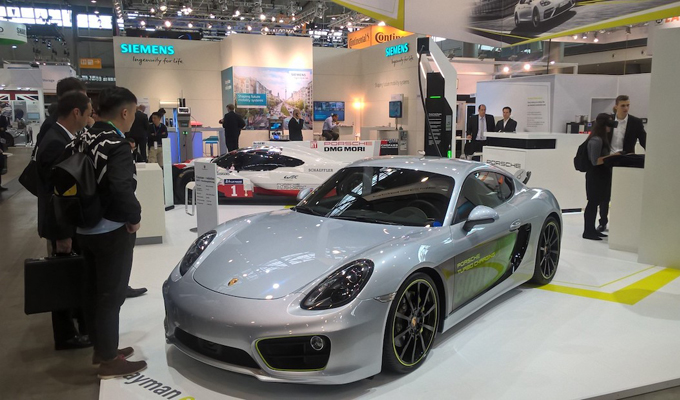 Porsche Cayman E-Volution Prototype: una rivisitazione totalmente elettrica della sportiva