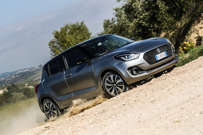 Nuova Suzuki Swift Hybrid 4WD, senza paure con l’Allgrip [VIDEO TEST DRIVE]