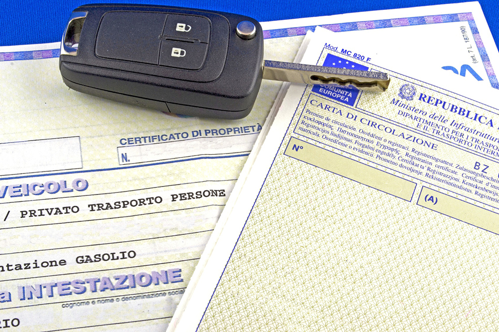 Auto Usate: come autenticare la firma di chi vende l’auto